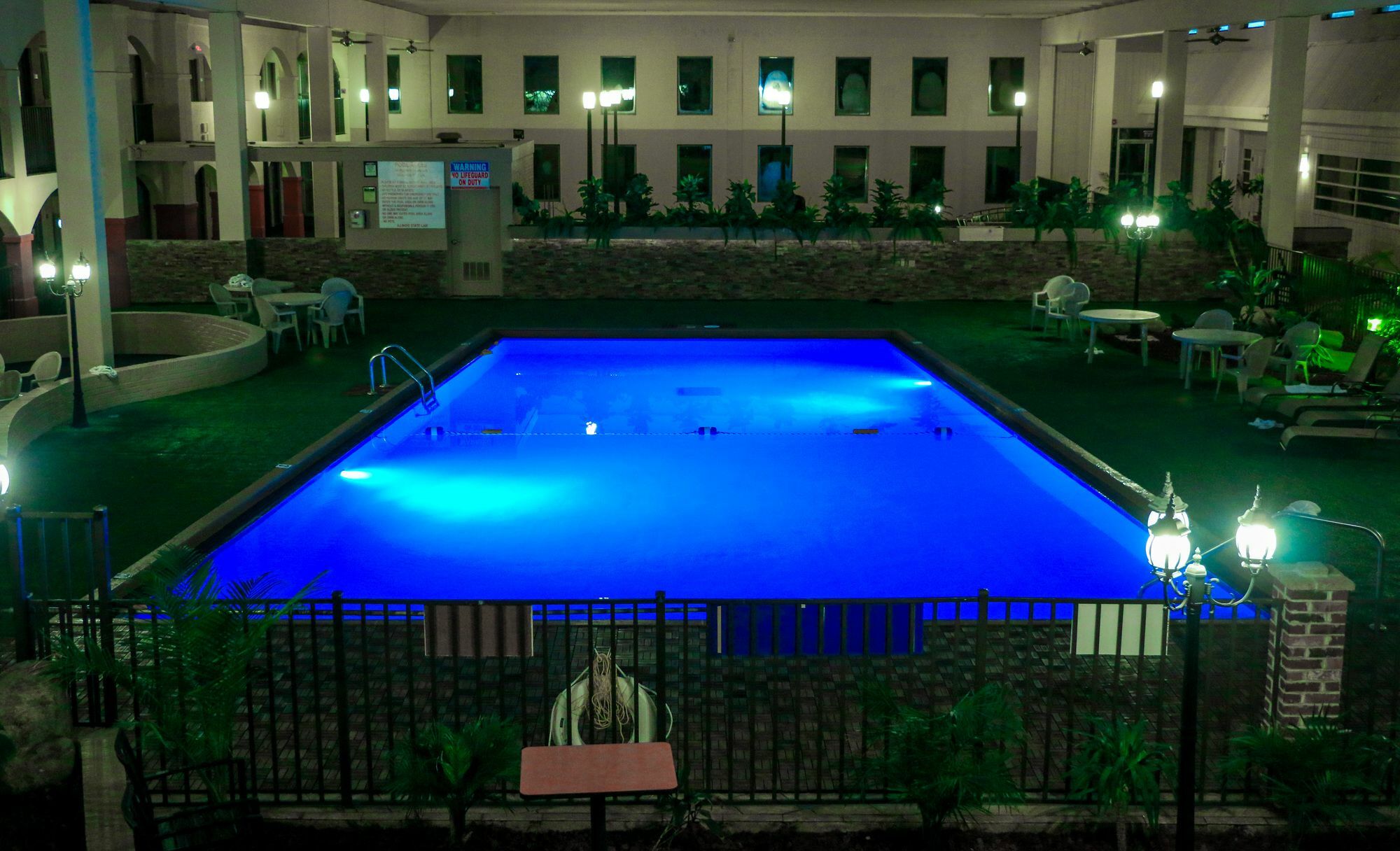 Suite Dreams Hotel Mattoon Экстерьер фото